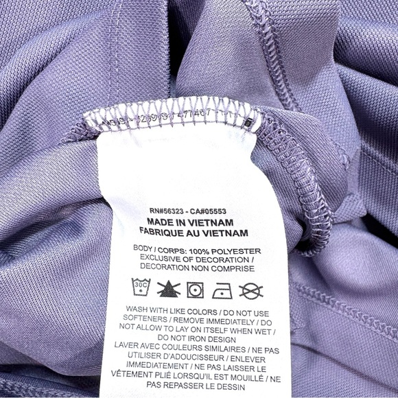 NWT Women's Nike Dri-Fit Size XS 4 Button fitted design Purple Polo Golf Shirt - Picture 6 of 6